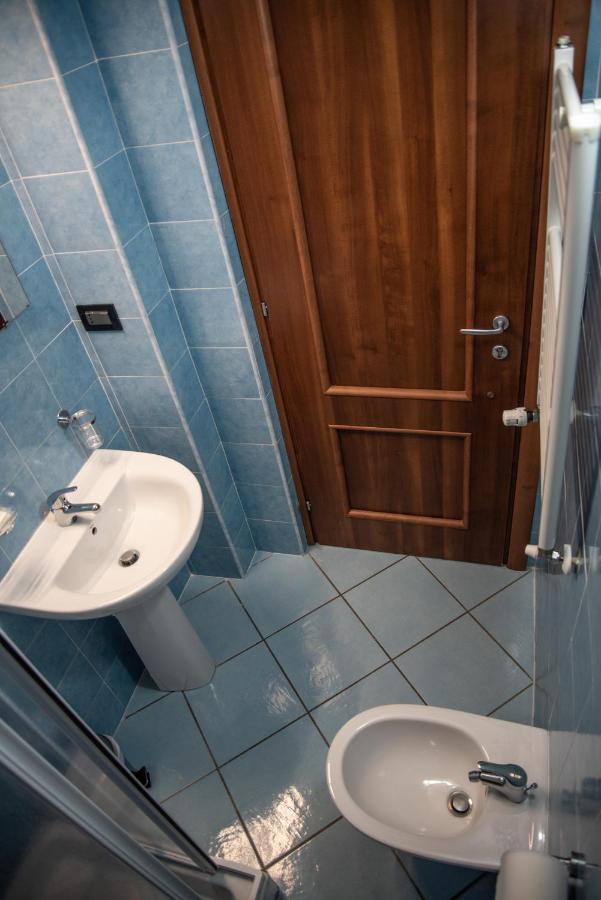 Pura Vida Bed & Breakfast Рим Екстериор снимка